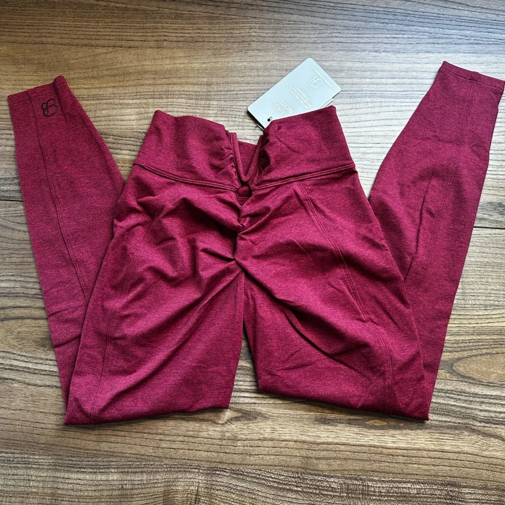 Bombshell Sportswear Ruby Red Voluptuous Leggings - Picture 3 of 5